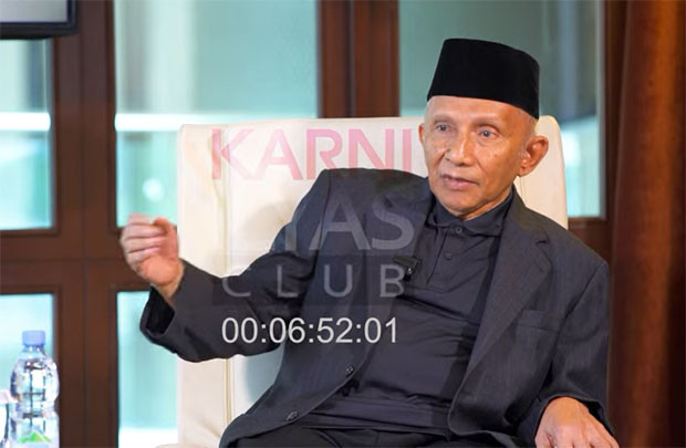 Amien Rais Akui Menikmati...