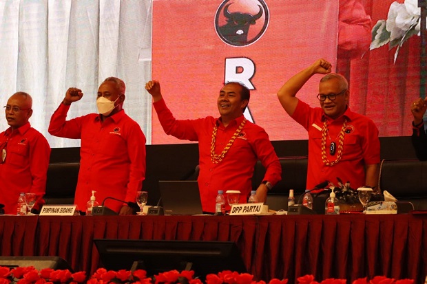 Soliditas dan Kerja...