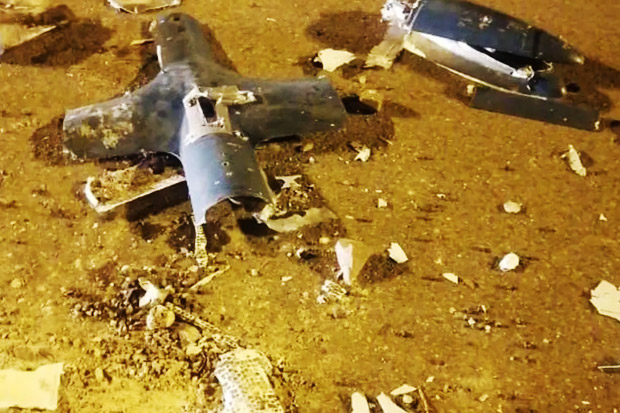 Drone Bermuatan Bahan...