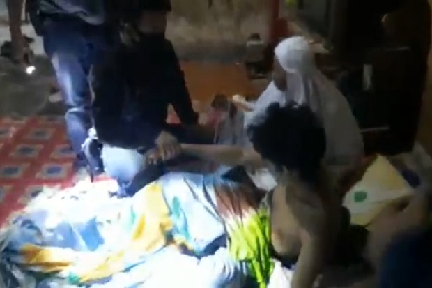 Pesta Miras Berdarah,...