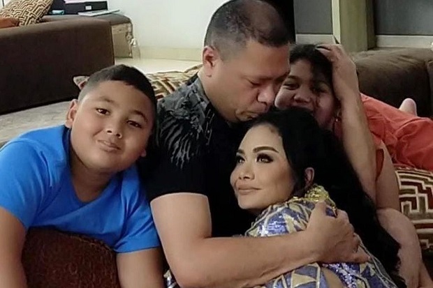 Krisdayanti dan Raul...