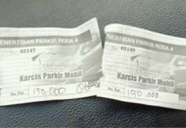 Viral Video Tarif Parkir...