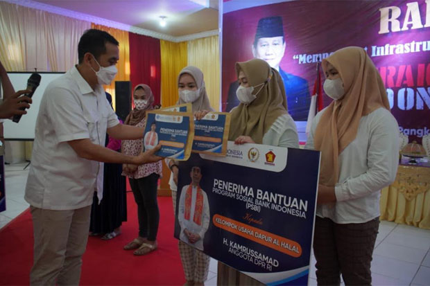 Gerindra Pangkep Salurkan...