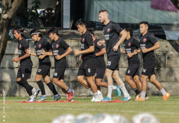 Incar Gelar Liga 1 2021/2022,...