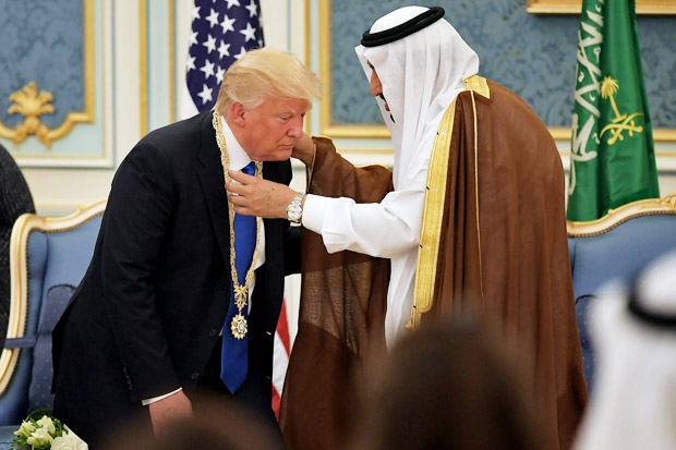 Terbongkar! Trump Lengser,...