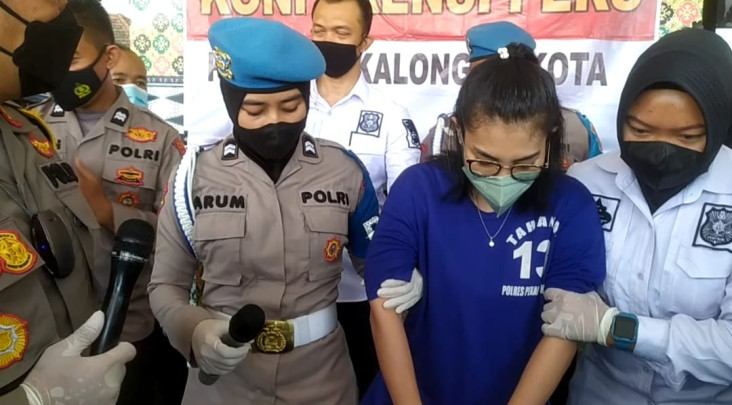 Wanita Cantik Asal Kendal...