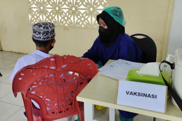 Penuhi Cakupan, Warga...