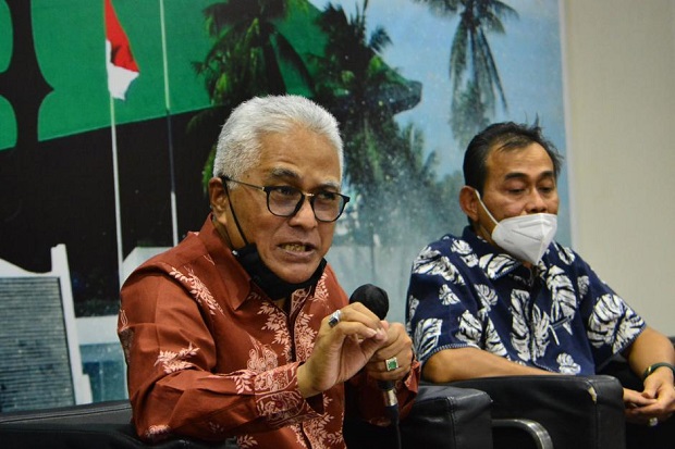 PAN Minta Semua Pelototi...