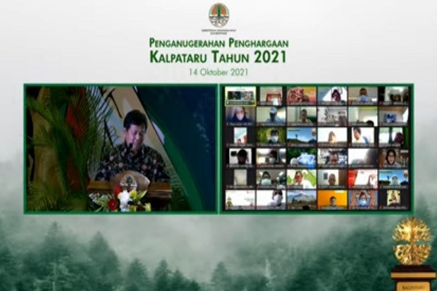Daftar 10 Penerima Penghargaan...