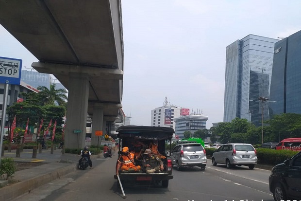 Ranjau Paku Bertebaran...