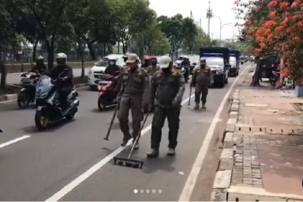 3 Kg Ranjau Paku Diangkut...