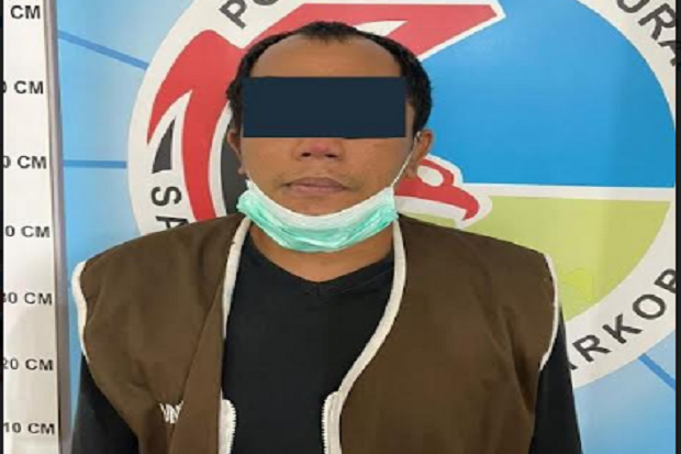 Jual Beli Narkoba di...