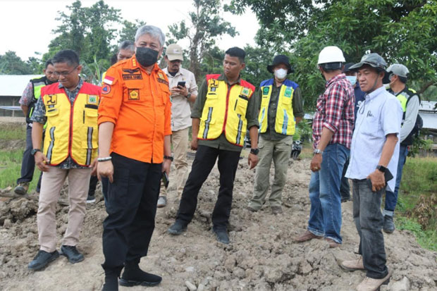 Tinjau Proyek Fisik,...