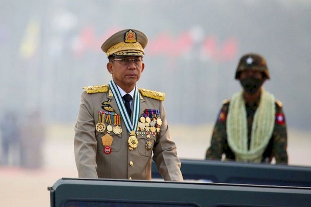 Kucilkan Jenderal Junta...