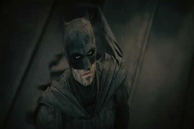 Ada Asmara antara Batman...