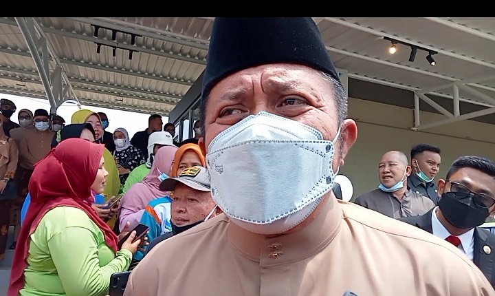 Dodi Reza Alex Di-OTT...