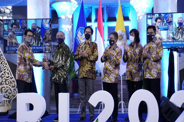 Wow, Keren! ITS Pertahankan...