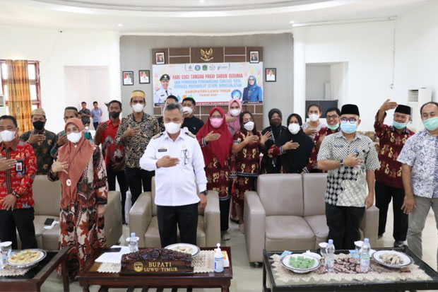 Luwu Timur Borong Penghargaan...