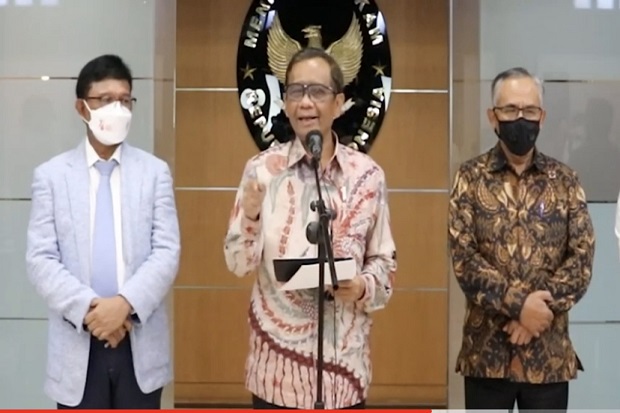Mahfud MD: Korban Pinjol...
