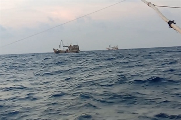 Ngeri! 8 Kapal Pukat...