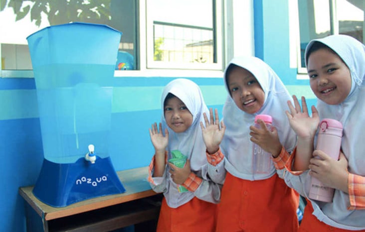 Sediakan Air Minum Aman,...