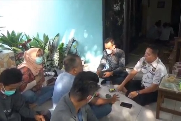 Ibu dan Anak Dibunuh...