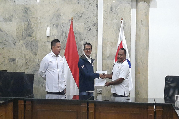 DPP Partai Perindo Serahkan...