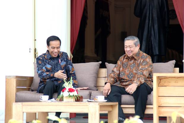 Hasto PDIP Kritik Pemerintahan...