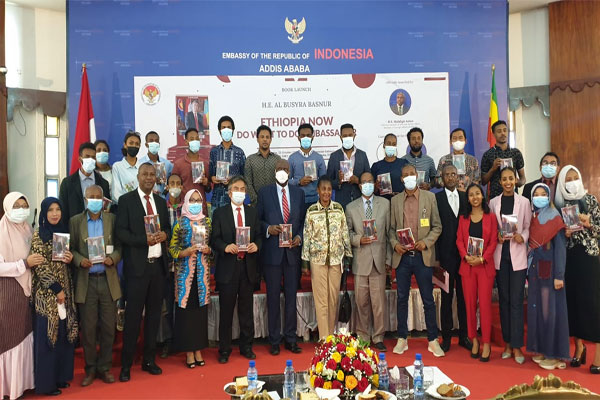 Kemlu Ethiopia Luncurkan...