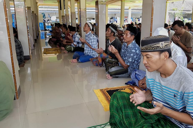 Peringati Hari Santri,...