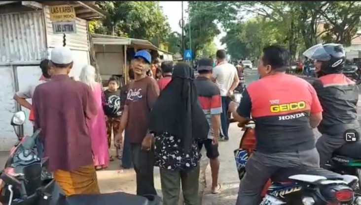 Pemilik Warung di Pasuruan...
