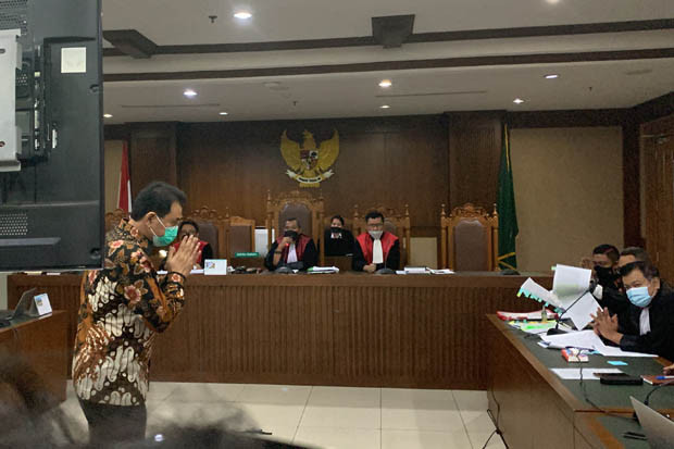 Ditanya Hakim Alasan...