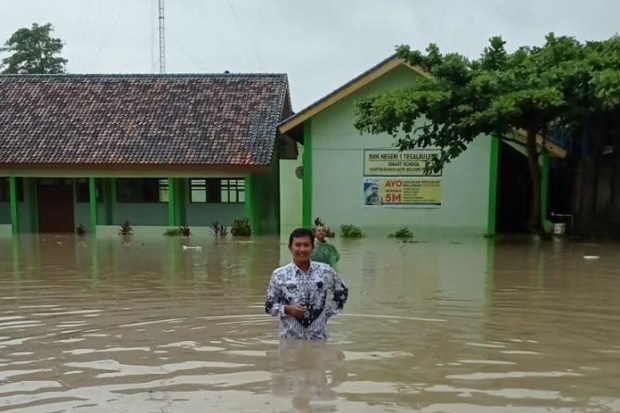 Cuaca Esktrem, Sekolah...