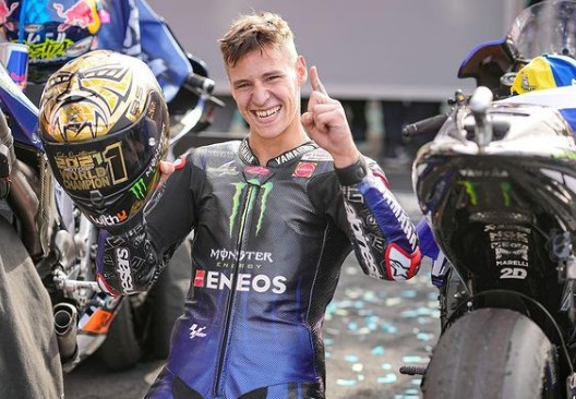 Quartararo Juara Dunia...