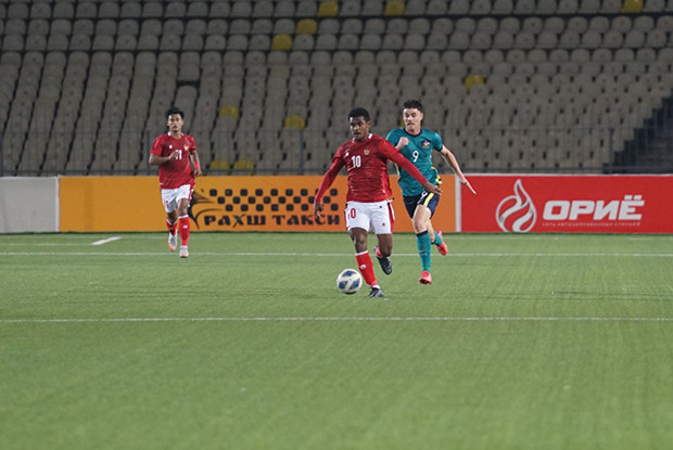 Kejar Defisit Gol dari...
