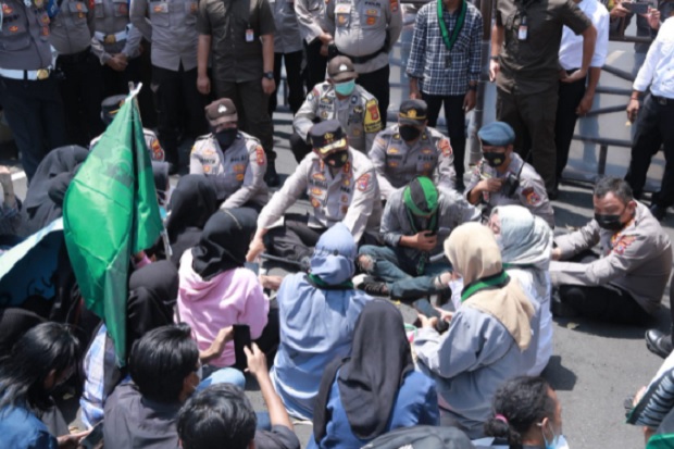 Temui Langsung Mahasiswa...