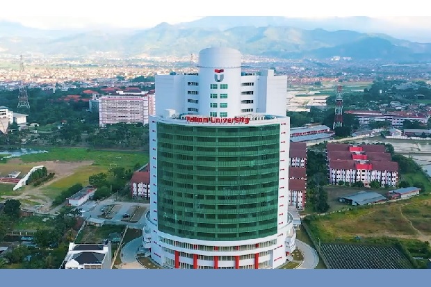 Dosen Telkom University...