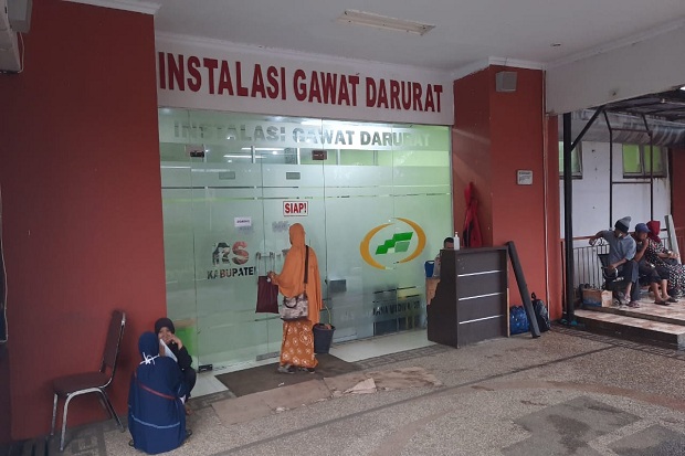 Pesta Miras Sekelompok...