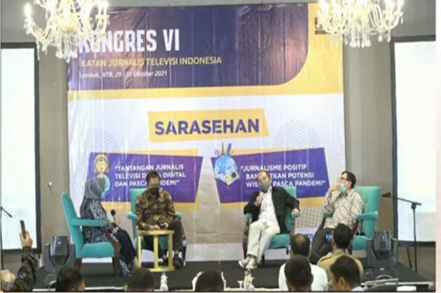 Tantangan di Era Digital,...