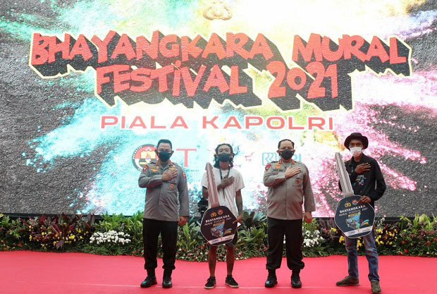 Gelar Festival Mural,...