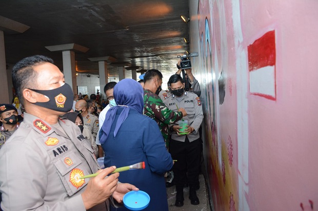 Kapolda Kepri dan 20...