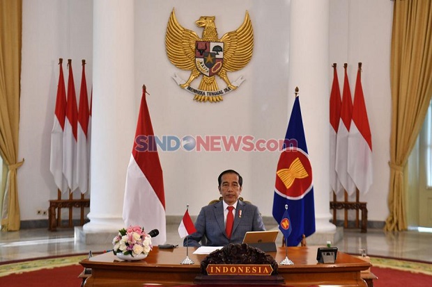 Jokowi Usul 4 Hal Hadapi...
