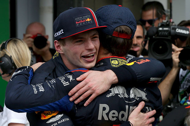 Bos Red Bull Minta Verstappen...