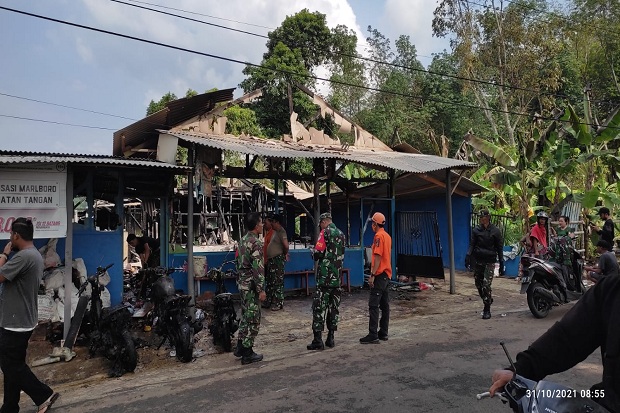 Rumah dan Toko Grosir...