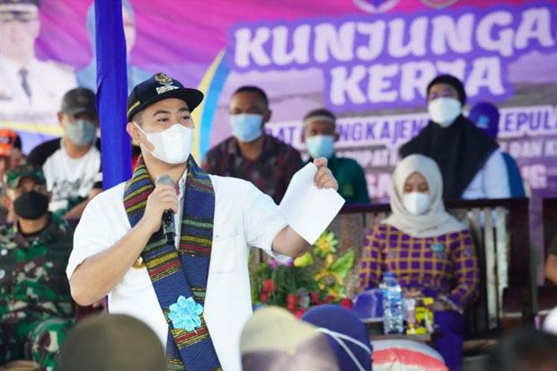 Bupati Pangkep Kunjungi...