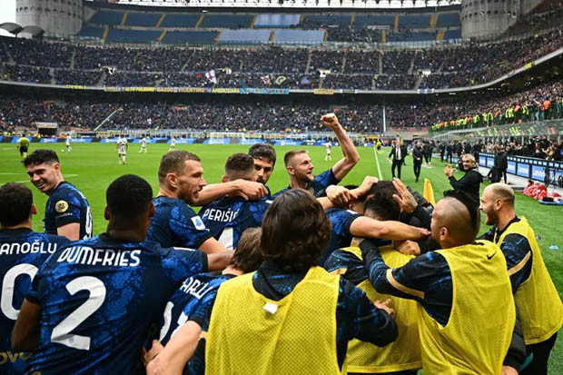 Bangkit di Liga Italia,...
