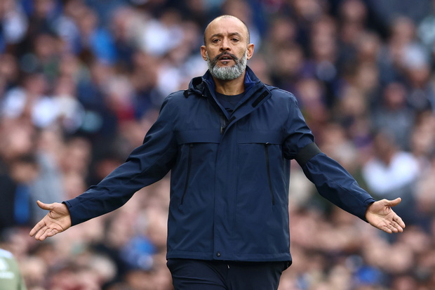 Tottenham Hotspur Pecat...