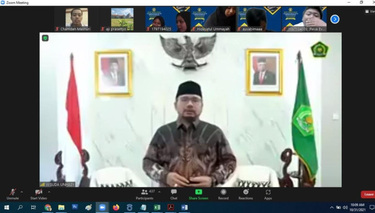 Menag Yaqut Ajak Wisudawan...