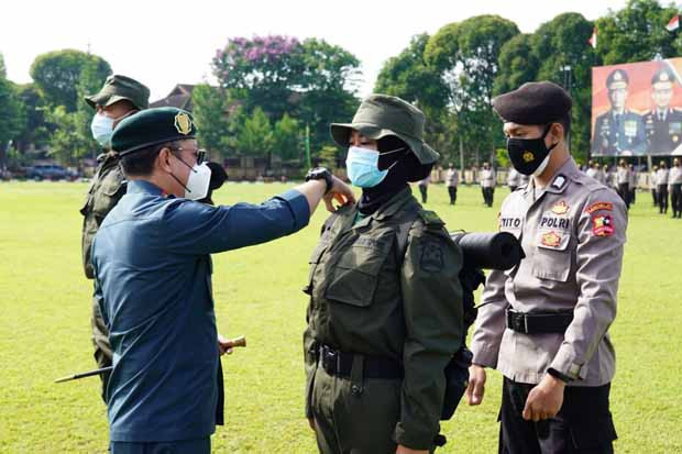 Kementerian LHK Latih...