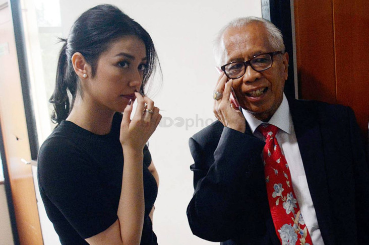 5 Selebriti Indonesia...